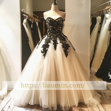 Load image into Gallery viewer, Ivory Tulle and Black Lace Applique Strapless Wedding Dress Prom Princess Dress W13-16.1