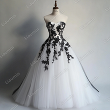 Load image into Gallery viewer, Custom White Tulle Black Lace Applique Strapless Wedding Evening Prom Formal Lace Up Back Princess Dress C-1.18