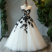 Load image into Gallery viewer, White Tulle and Black Lace Applique Wedding Evening Prom Formal Lace Up Back Princess Dress C-1.2