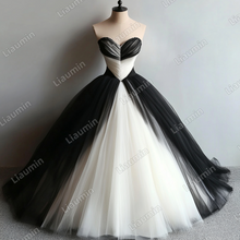 Load image into Gallery viewer, Custom Classic Ivory Black Tulle Strapless Wedding Evening Prom Formal Lace Up Back Princess Dress C-2.37