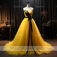 Load image into Gallery viewer, Custom Made Yellow Tulle Black Lace Applique Strapless Evening Party Prom Formal Dress B-6.9