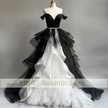 Load image into Gallery viewer, New White and Black Tulle Full Length Evening Prom Lace Up Back Formal Princess Dress Hand Made W15-10.8
