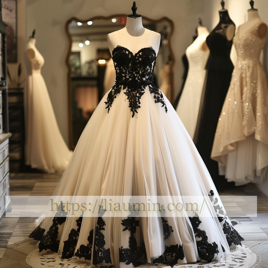 Ivory and Black Lace Applique A Line Wedding Dress Prom Princess Dress  W13-14.1