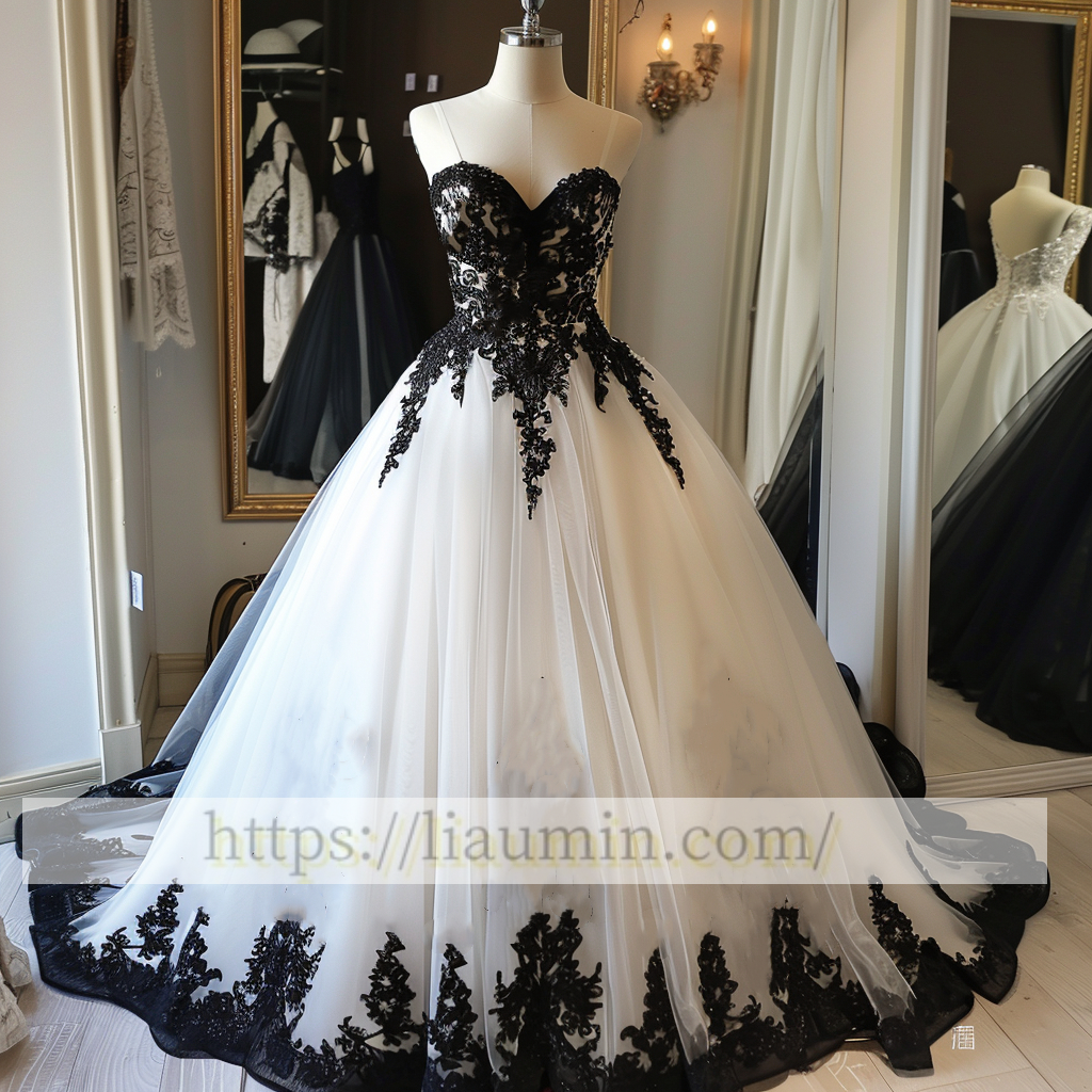 White and Black Lace Applique Strapless Wedding Dress Prom Princess Dress W13-14.5