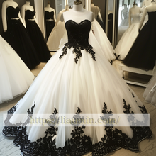 Load image into Gallery viewer, New Ivory and Black Lace Applique Ball Gown Wedding Dress Prom Princess Dress  W13-15.6
