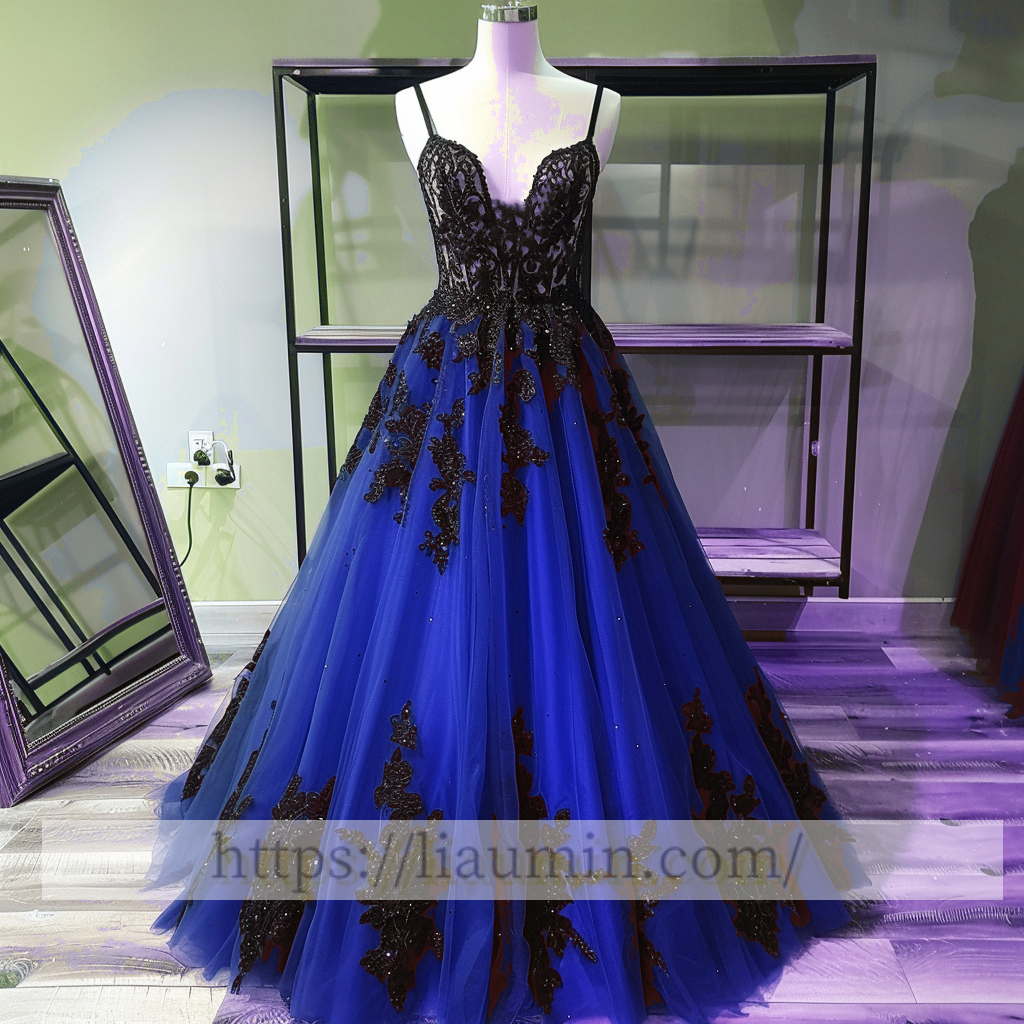 Black Lace Applique Spaghetti Straps A Line Evening Party Prom Princess Dress  W13-1