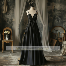 Load image into Gallery viewer, Sexy Black Spaghetti Straps Short Evening Party Prom Formal Occasion Princess Dress W5-1.18
