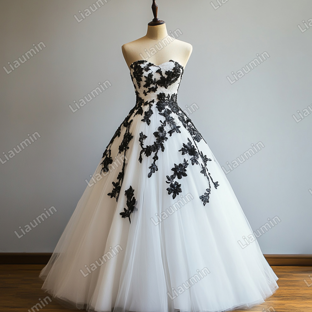 White Tulle and Black Lace Applique Evening Prom Formal Lace Up Back Princess Dress C-1.1