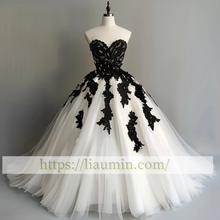 Load image into Gallery viewer, White Tulle And Black Lace Applique Wedding Dress Lace Up Back Bridal Gown Princess Dress Custom A-1.25
