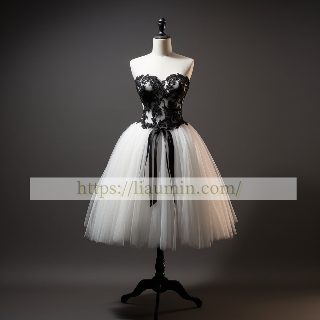 White Tulle and Black Lace Applique Strapless Short Evening Party Prom Princess Homecoming Dress  W5-2.6
