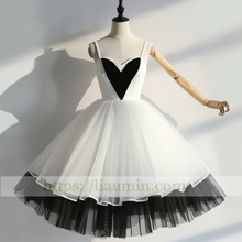 Load image into Gallery viewer, White and Black Short Length Gown Evening Party Prom Formal Princess Homecoming Dress Custom W15-3.3
