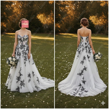 Load image into Gallery viewer, Black Lace Appliques White Tulle Ball Gown Wedding Dress Strapless Corset Back Tiered Bridal Gown for Outdoor Garden Wedding W22.4

